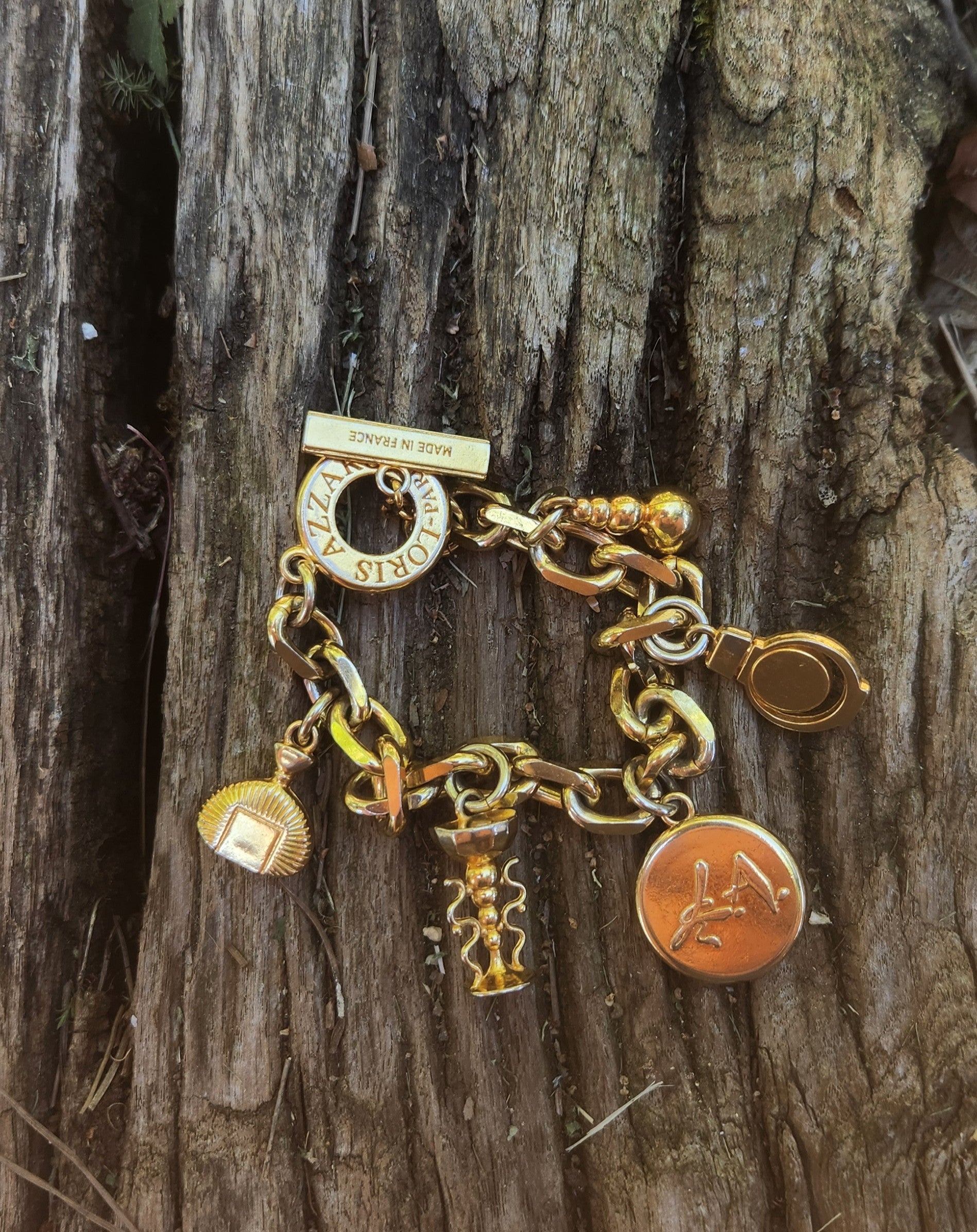 Gold metal charm bracelet - Loris Azzaro – Monsieur Bijoux